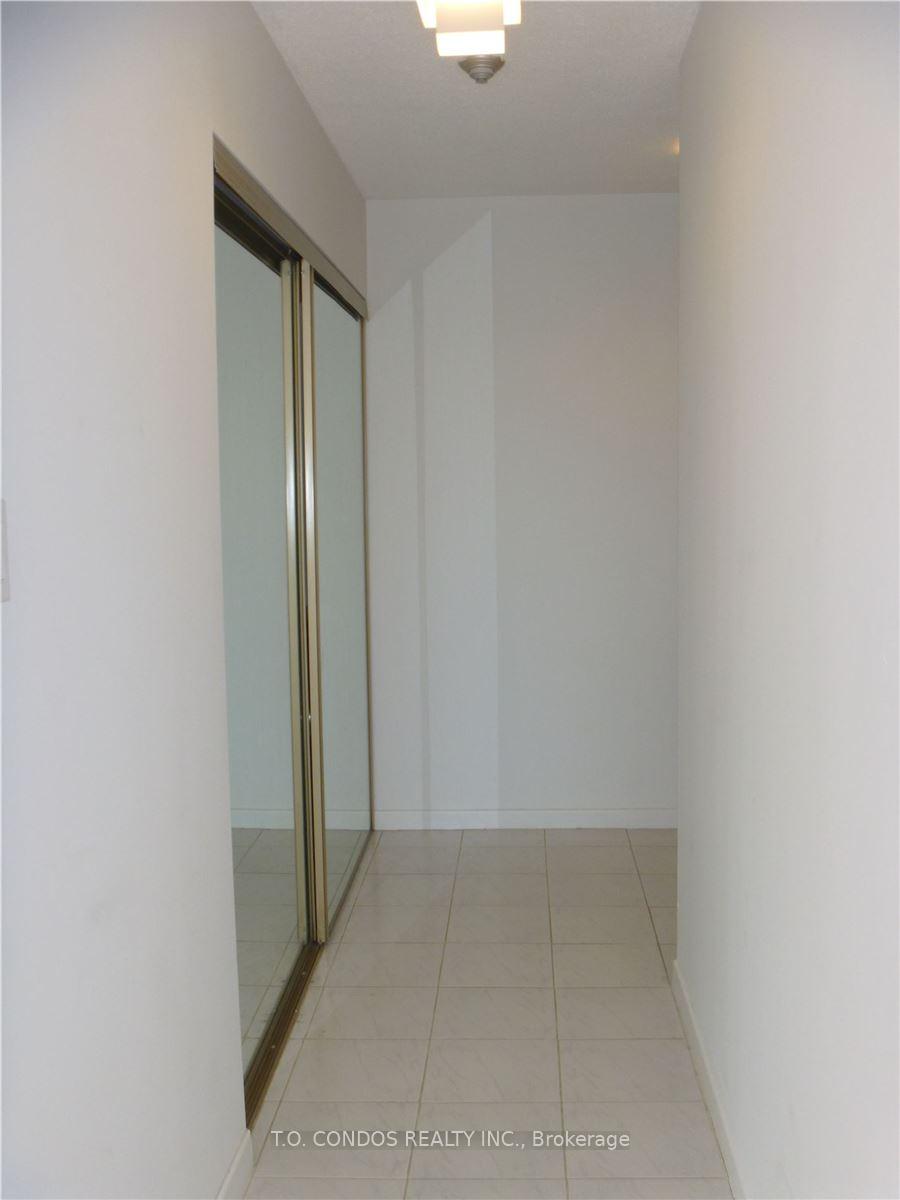 Photo 2 of Unit 1114, 44 St Joseph Street, Toronto, Bay Street Corridor — HOMEH