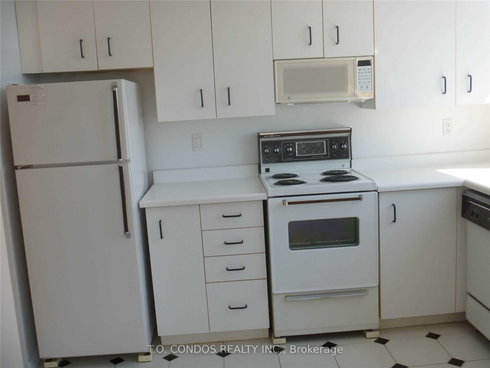 Photo 5 of Unit 1114, 44 St Joseph Street, Toronto, Bay Street Corridor — HOMEH