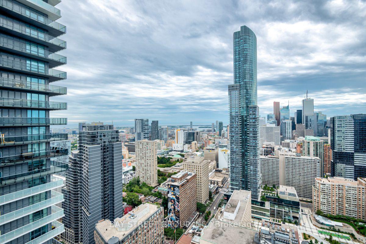 Photo 10 of Unit 3607, 15 Grenville Street, Toronto, Bay Street Corridor — HOMEH