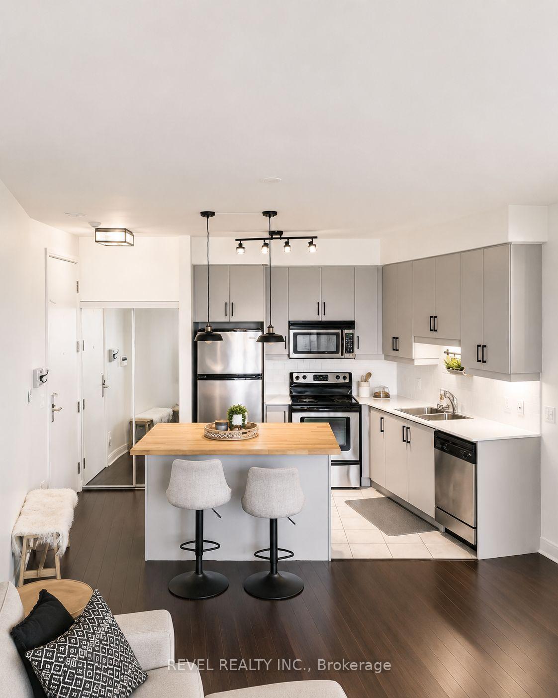 Photo 2 of Unit # 2501, 1 Scott Street, Toronto, Waterfront Communities — HOMEH