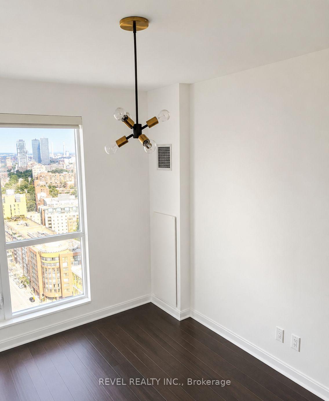 Photo 5 of Unit # 2501, 1 Scott Street, Toronto, Waterfront Communities — HOMEH