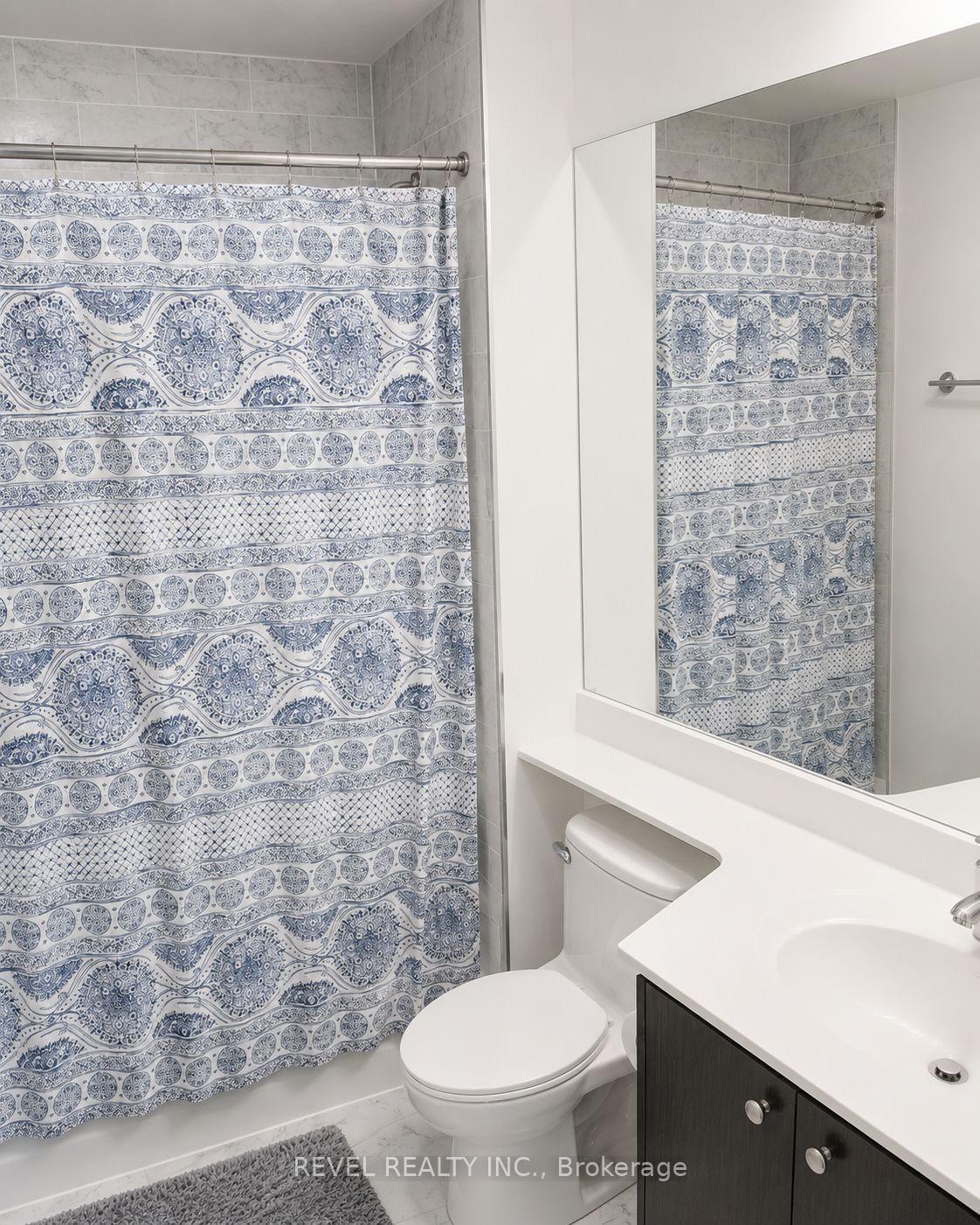 Photo 7 of Unit # 2501, 1 Scott Street, Toronto, Waterfront Communities — HOMEH