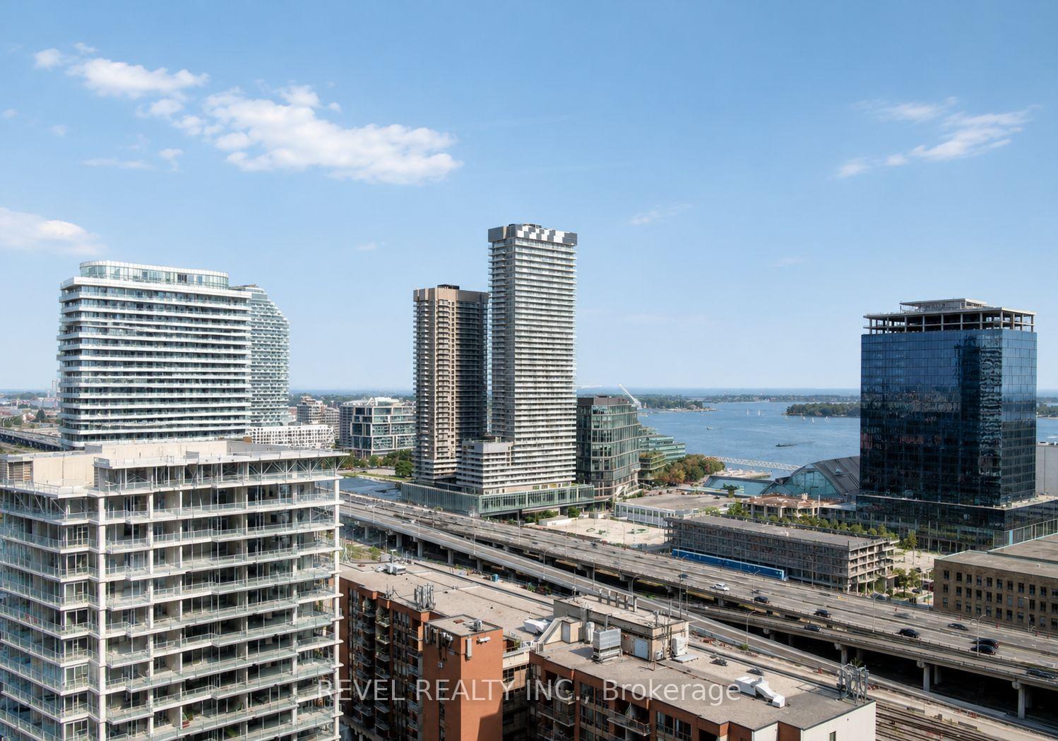 Photo 8 of Unit # 2501, 1 Scott Street, Toronto, Waterfront Communities — HOMEH