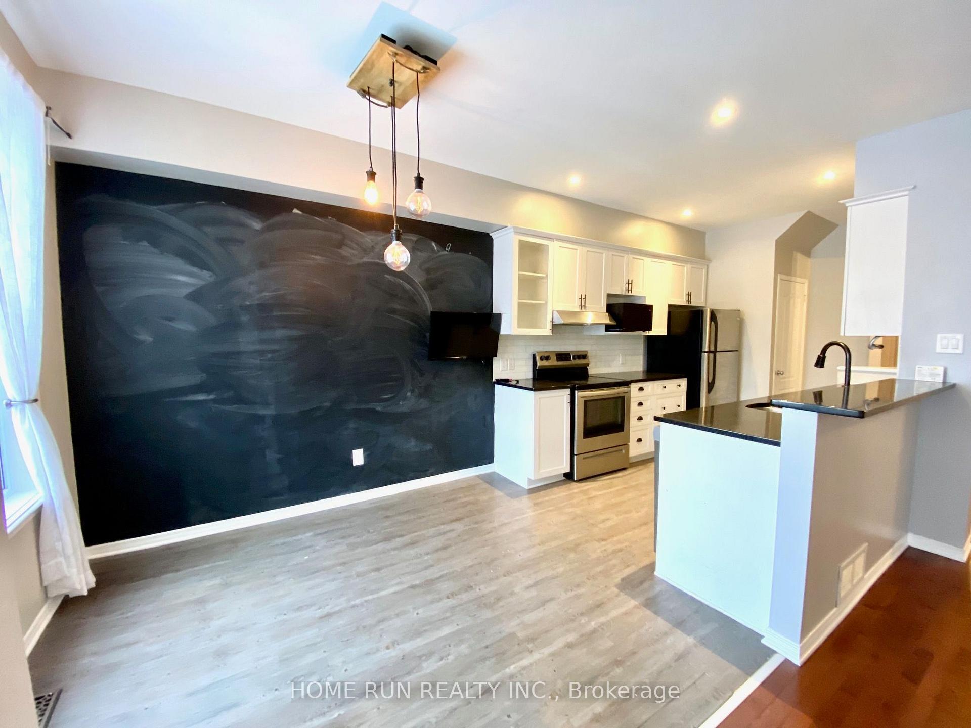 Photo 4 of 244 Eye Bright Crescent, Ottawa, Riverside South/Gloucester Glen — HOMEH