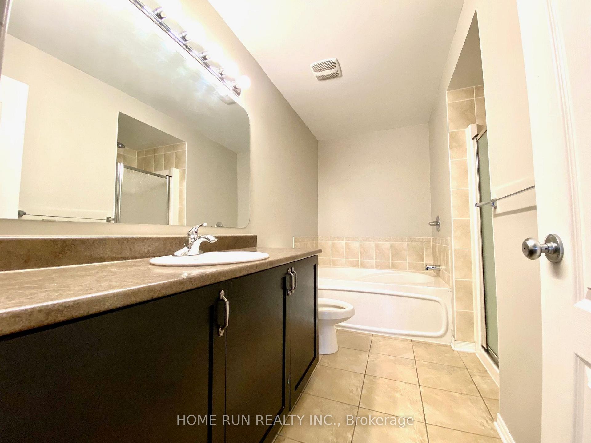 Photo 10 of 244 Eye Bright Crescent, Ottawa, Riverside South/Gloucester Glen — HOMEH