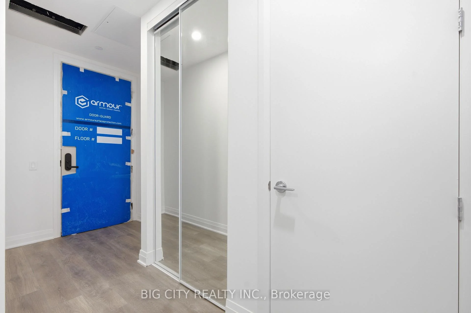 Photo 5 of Unit 215, 25 Frederick Todd Way, Toronto, Thorncliffe Park — HOMEH