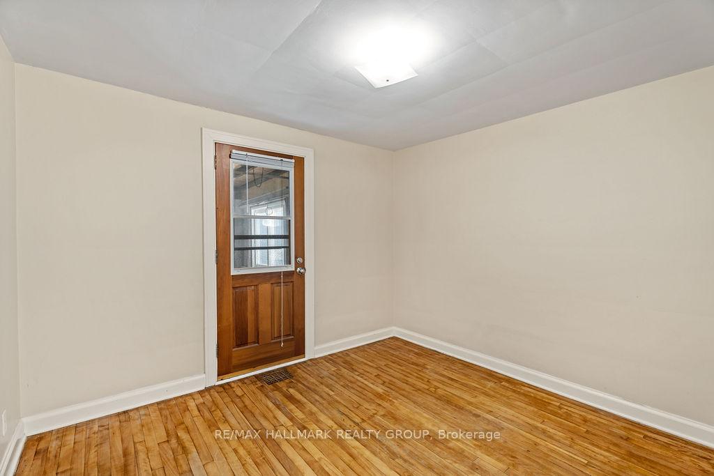 Photo 14 of Unit 2, 359 Dominion Avenue, Ottawa, Westboro West — HOMEH