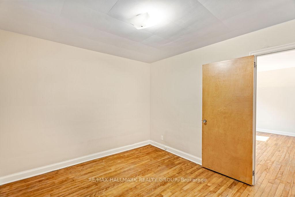Photo 15 of Unit 2, 359 Dominion Avenue, Ottawa, Westboro West — HOMEH