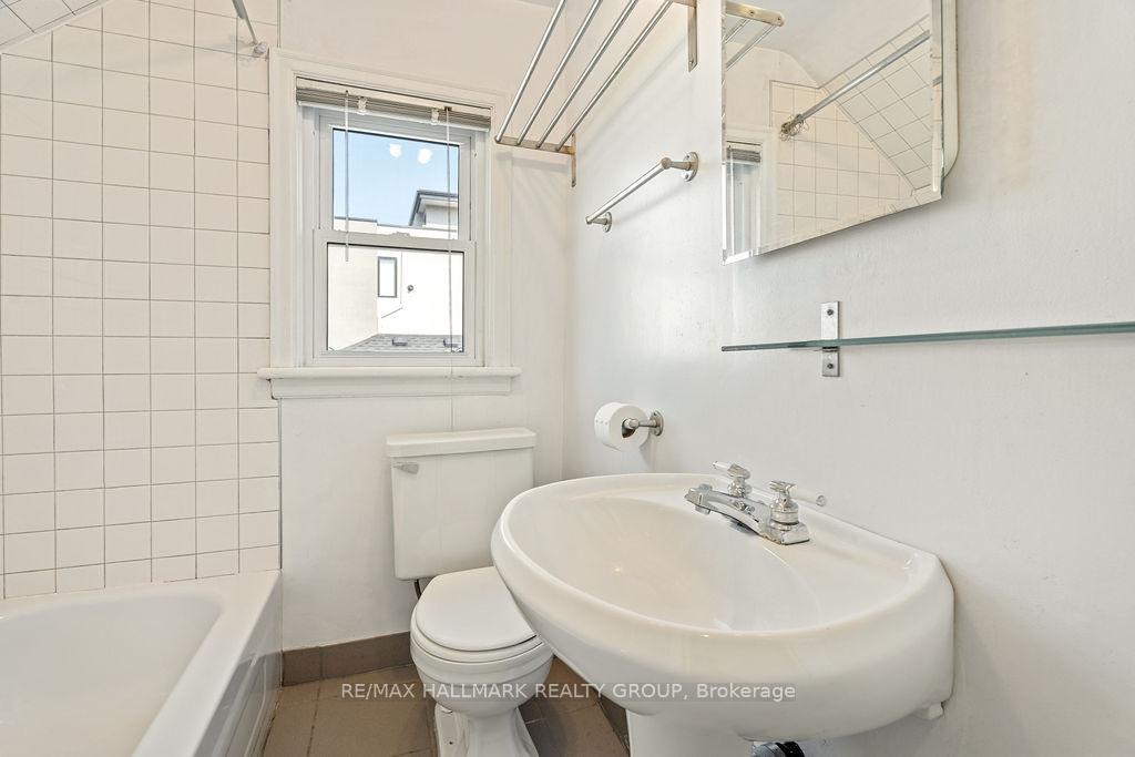 Photo 24 of Unit 2, 359 Dominion Avenue, Ottawa, Westboro West — HOMEH