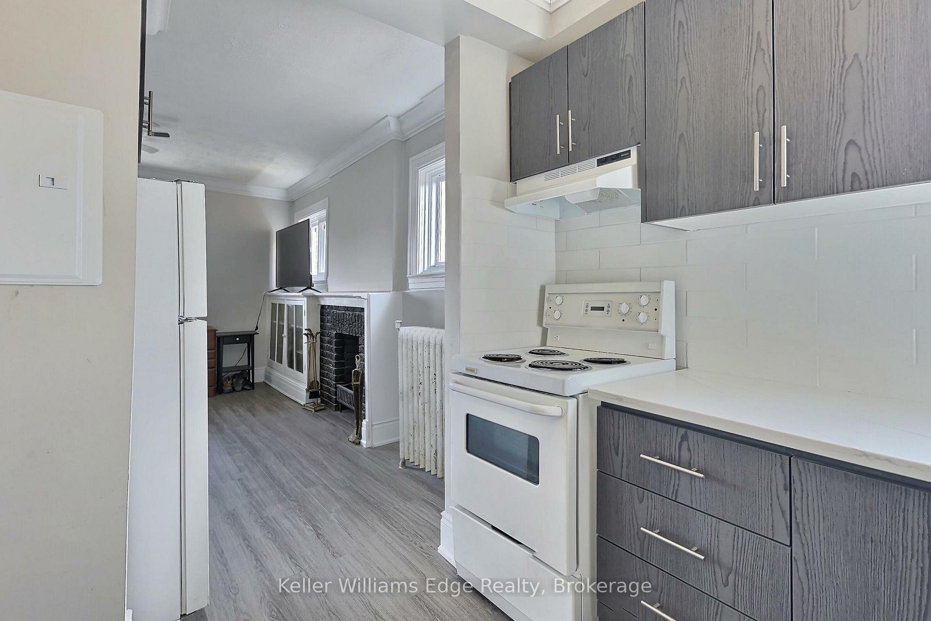 Photo 4 of Unit 5, 8 Tisdale Street S, Hamilton, Landsdale — HOMEH