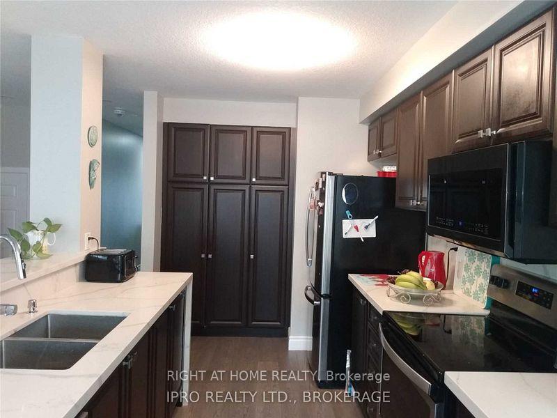 Photo 6 of 20 Bradshaw Drive Bradshaw Drive, Hamilton, Stoney Creek Mountain — HOMEH