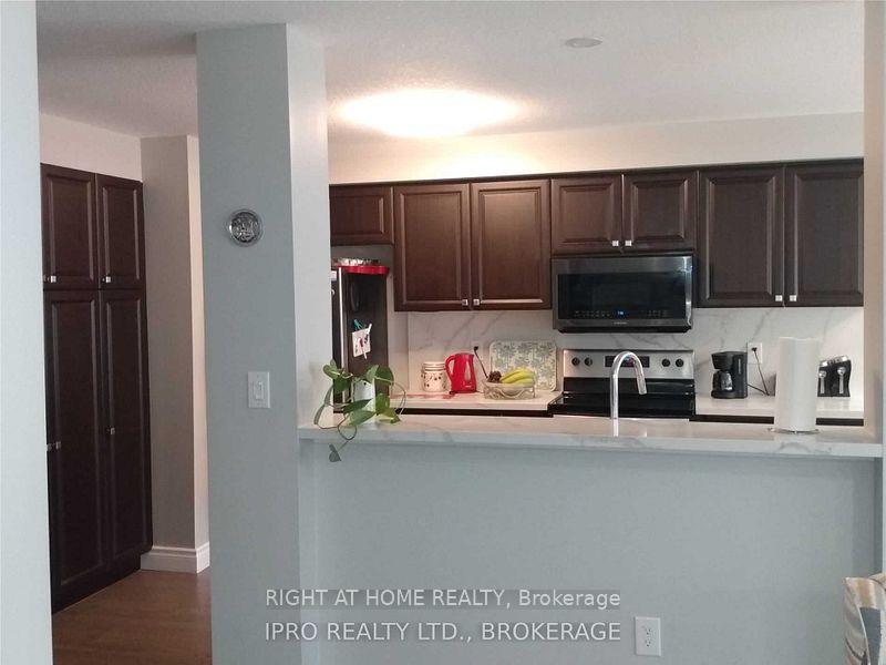 Photo 9 of 20 Bradshaw Drive Bradshaw Drive, Hamilton, Stoney Creek Mountain — HOMEH