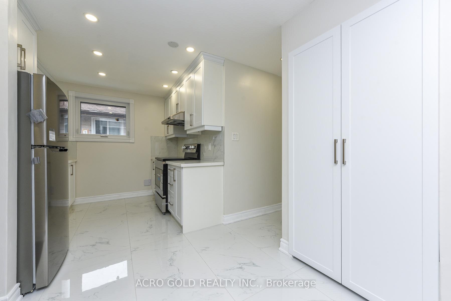 Photo 11 of 96 Archdekin Drive, Brampton, Madoc — HOMEH
