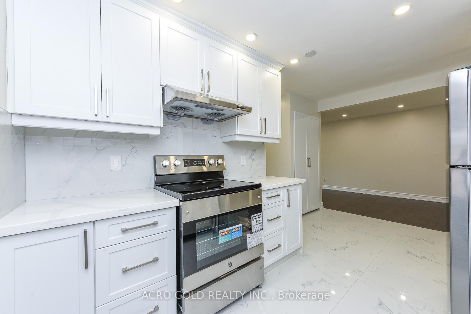 Photo 15 of 96 Archdekin Drive, Brampton, Madoc — HOMEH