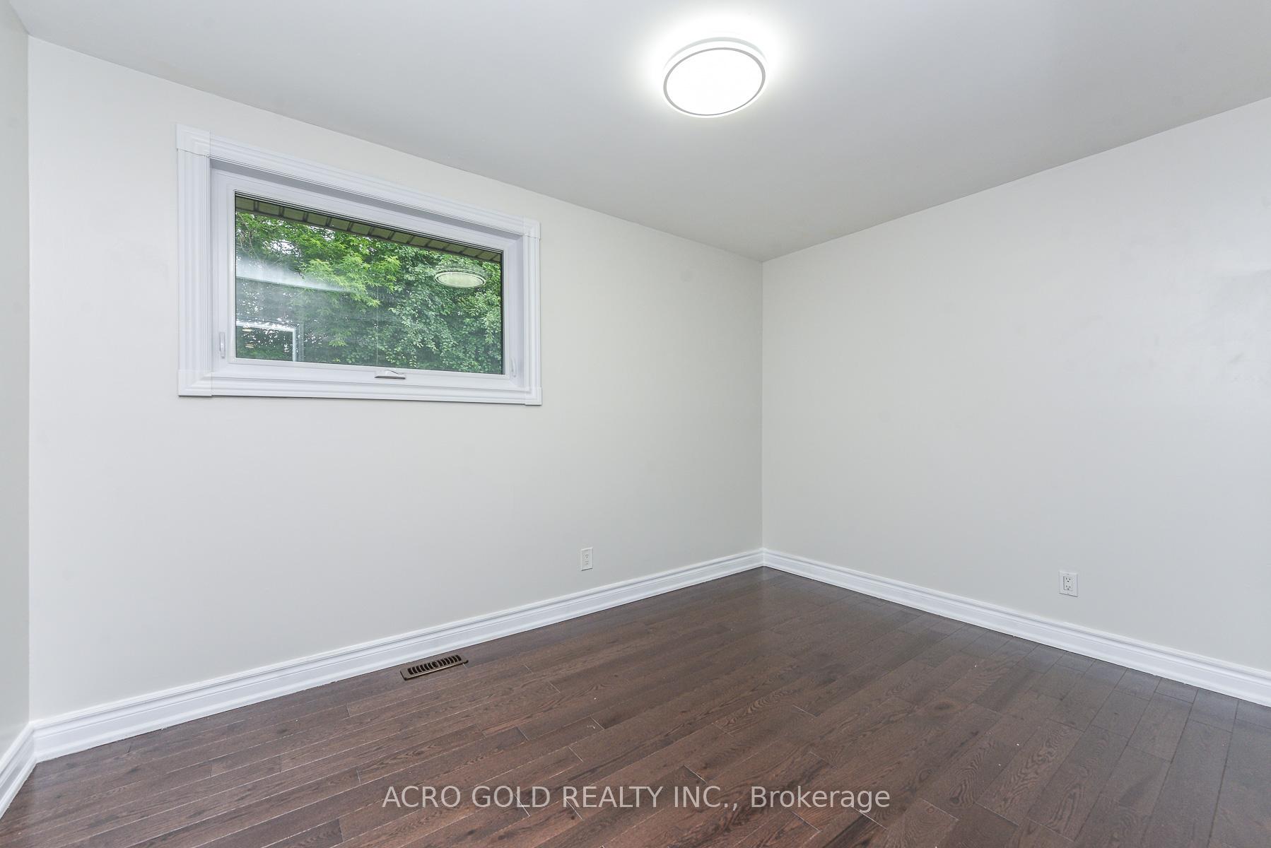 Photo 21 of 96 Archdekin Drive, Brampton, Madoc — HOMEH