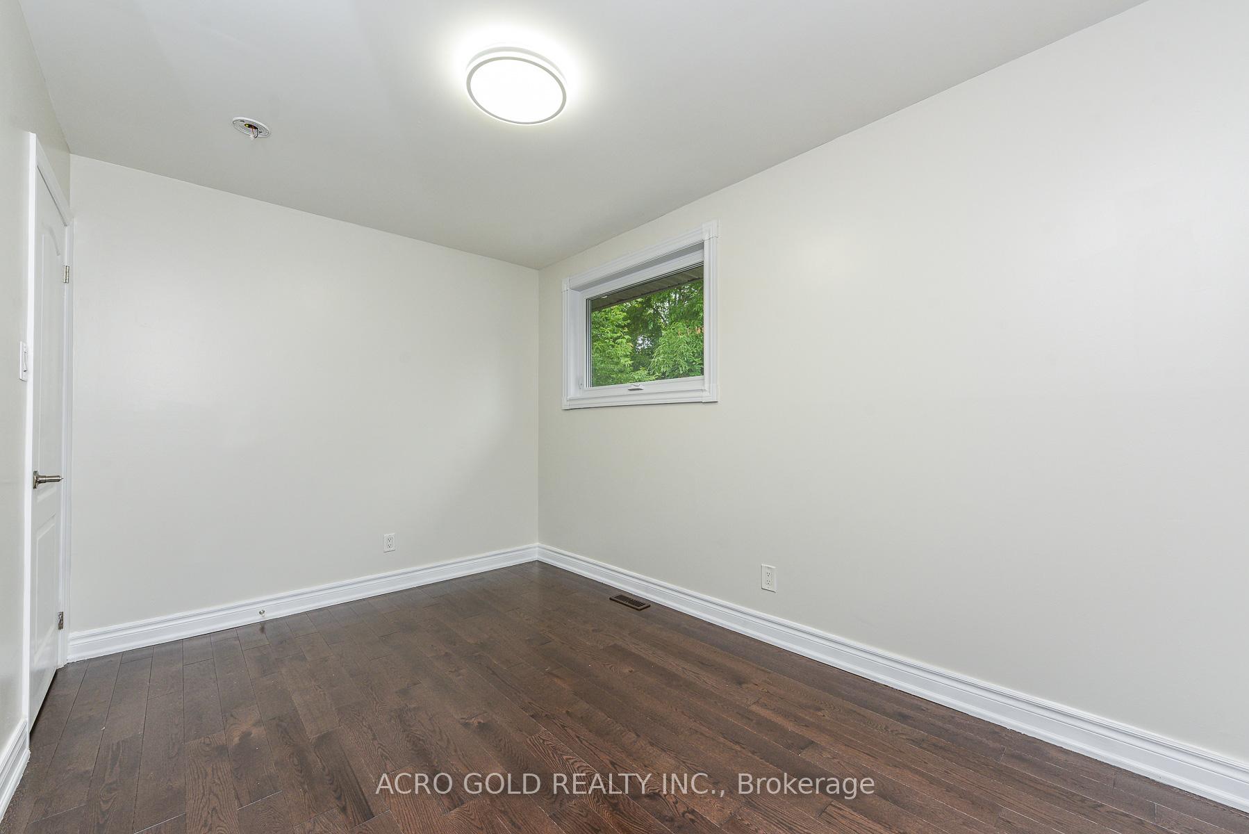 Photo 23 of 96 Archdekin Drive, Brampton, Madoc — HOMEH