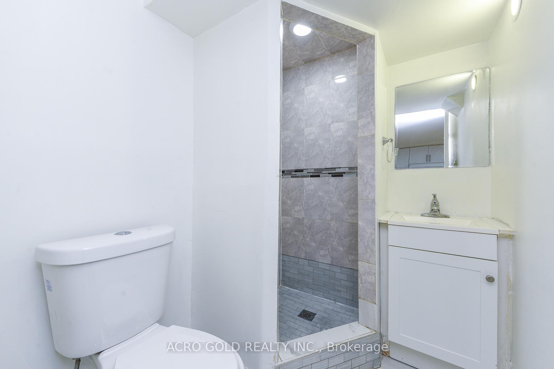Photo 36 of 96 Archdekin Drive, Brampton, Madoc — HOMEH