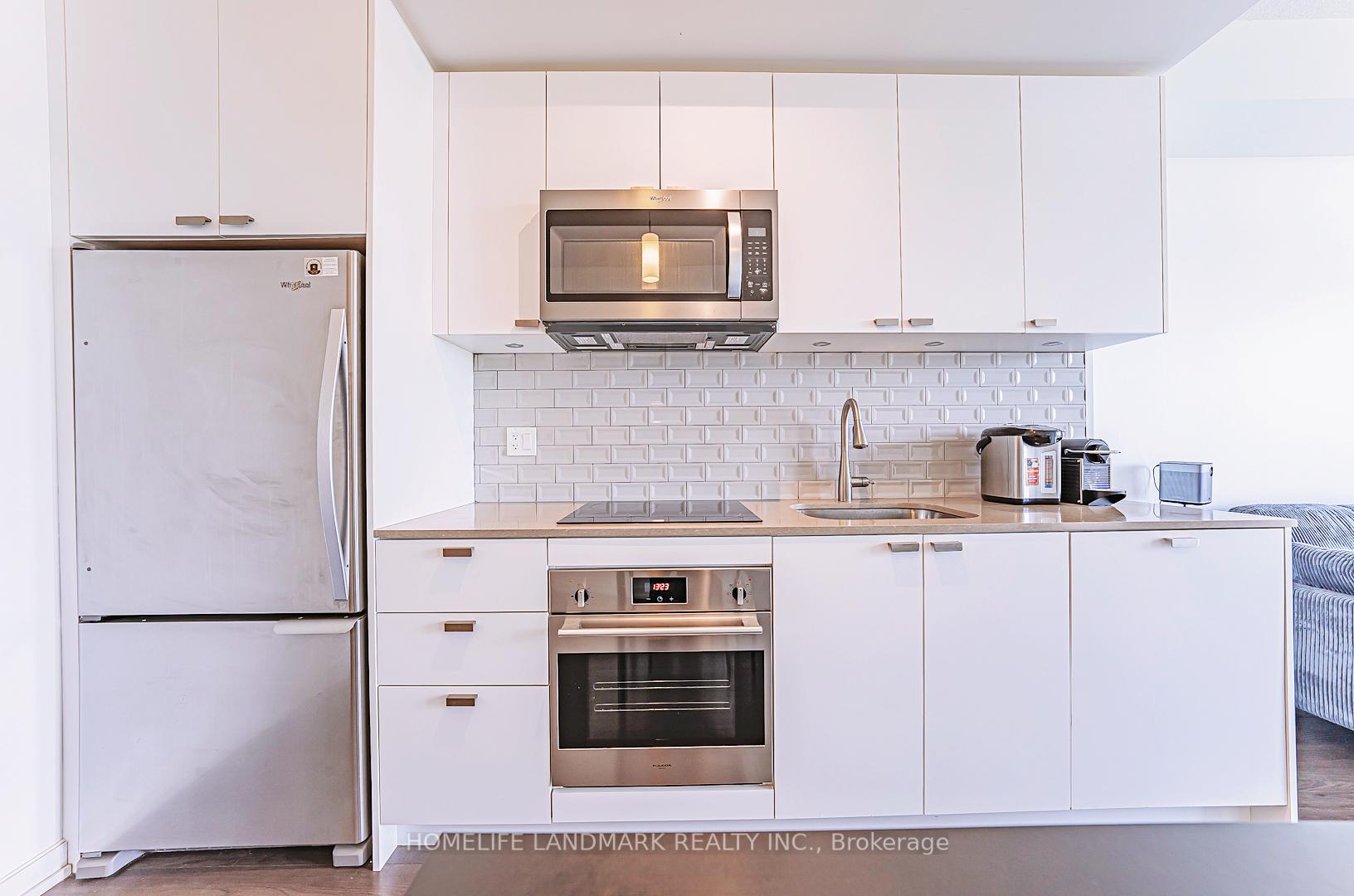 Photo 5 of Unit 906, 56 Forest Manor Road, North York, Henry Farm — HOMEH