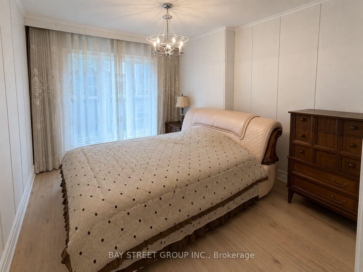 Photo 2 of Unit ROOM, 45 Foxwarren Drive, North York, Bayview Village — HOMEH