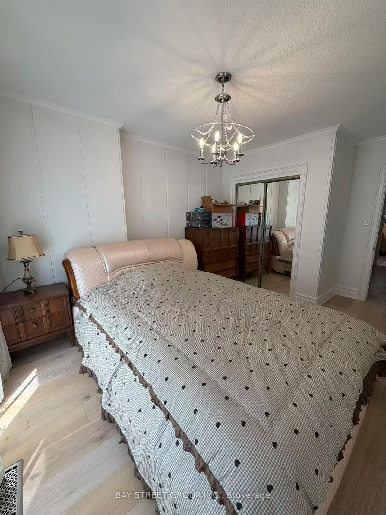Photo 3 of Unit ROOM, 45 Foxwarren Drive, North York, Bayview Village — HOMEH