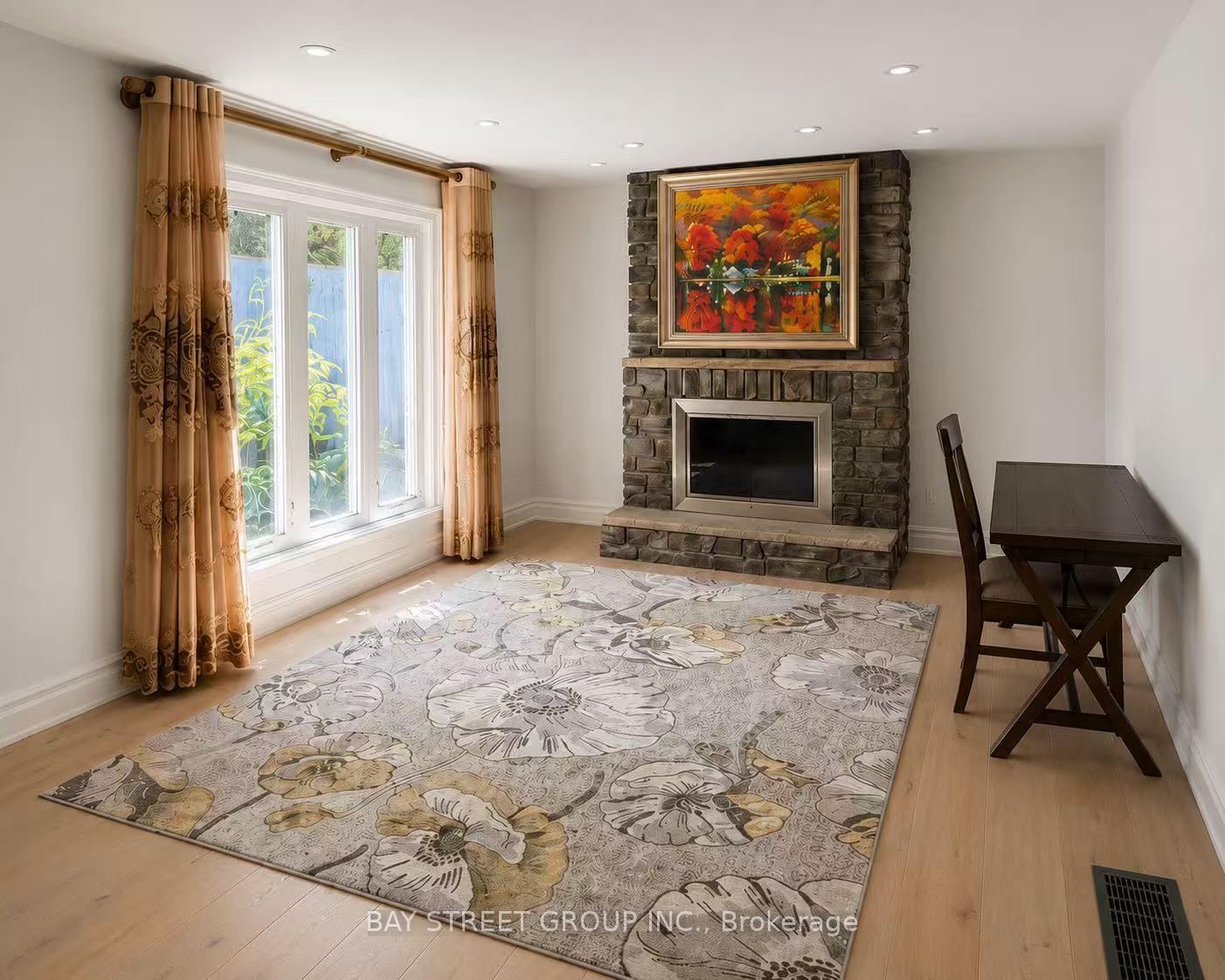 Photo 8 of Unit ROOM, 45 Foxwarren Drive, North York, Bayview Village — HOMEH