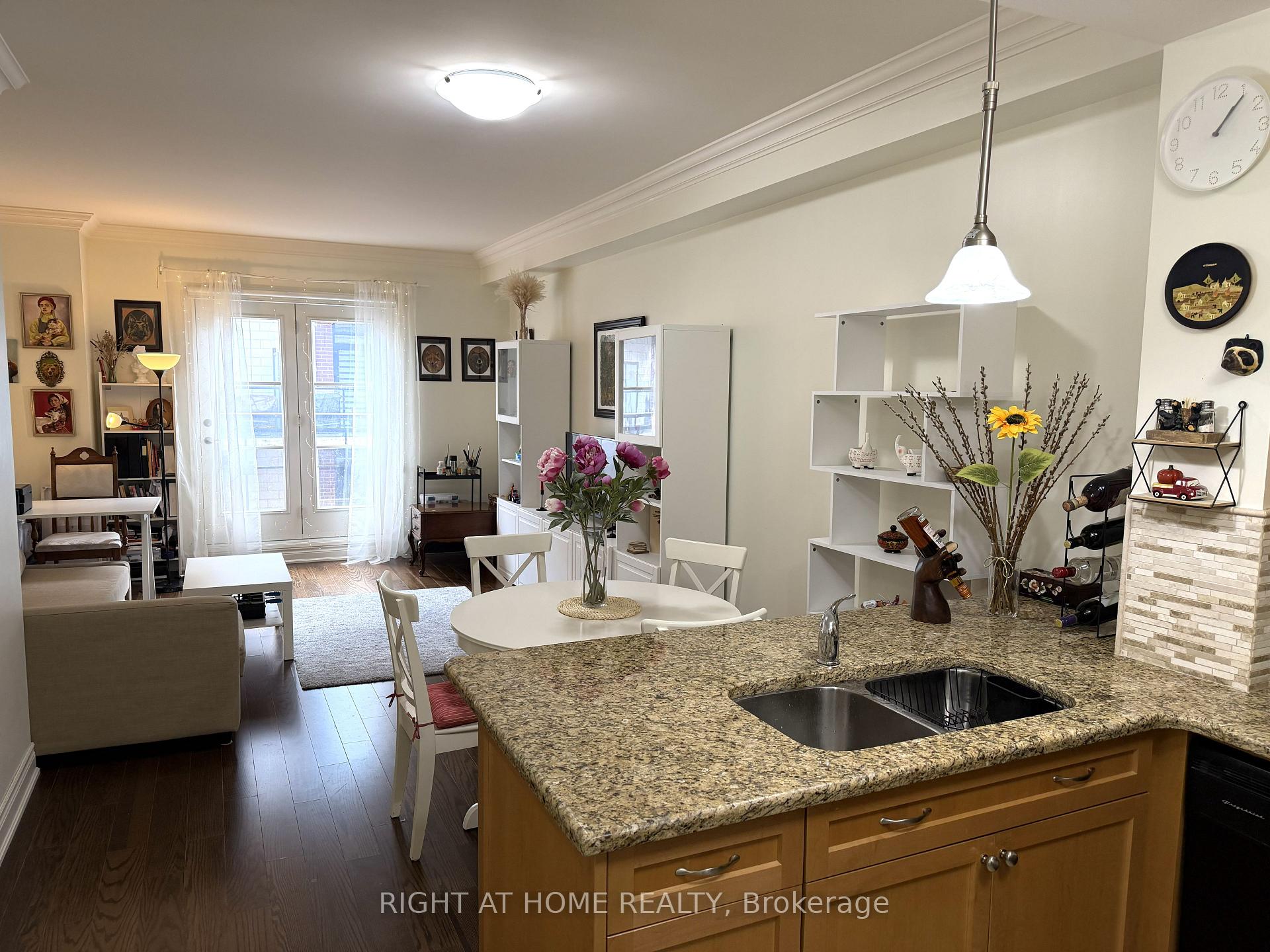 Photo 11 of Unit 309, 60 Ann Street, Caledon, Bolton West — HOMEH