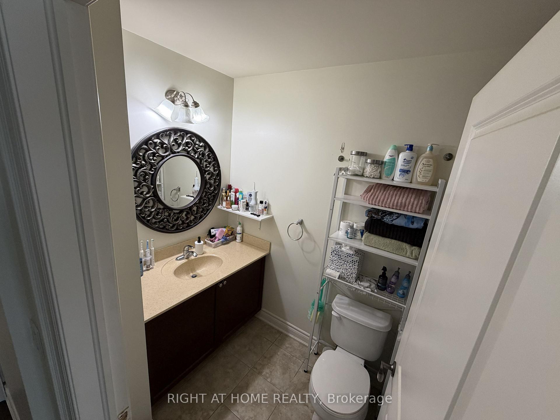Photo 20 of Unit 309, 60 Ann Street, Caledon, Bolton West — HOMEH