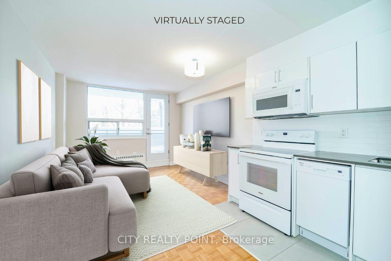 Photo 2 of Unit 807, 1500 Bathurst Street, Toronto, Humewood-Cedarvale — HOMEH