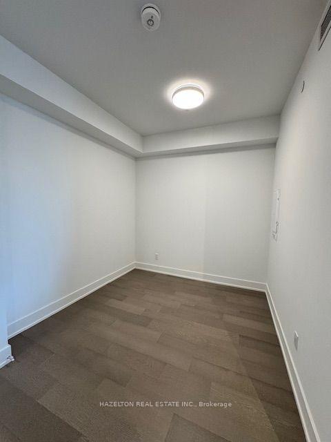 Photo 6 of Unit 608, 8 Manor Road W, Toronto, Yonge-Eglinton — HOMEH