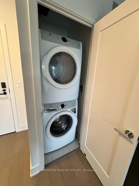 Photo 13 of Unit 608, 8 Manor Road W, Toronto, Yonge-Eglinton — HOMEH
