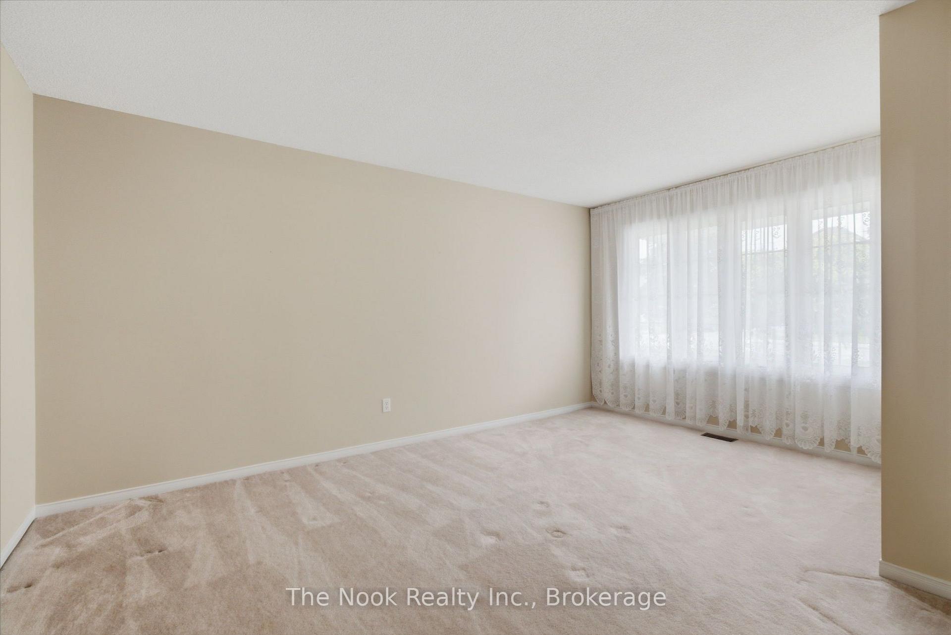 Photo 5 of 3544 Garrard Road, Whitby, Rolling Acres — HOMEH