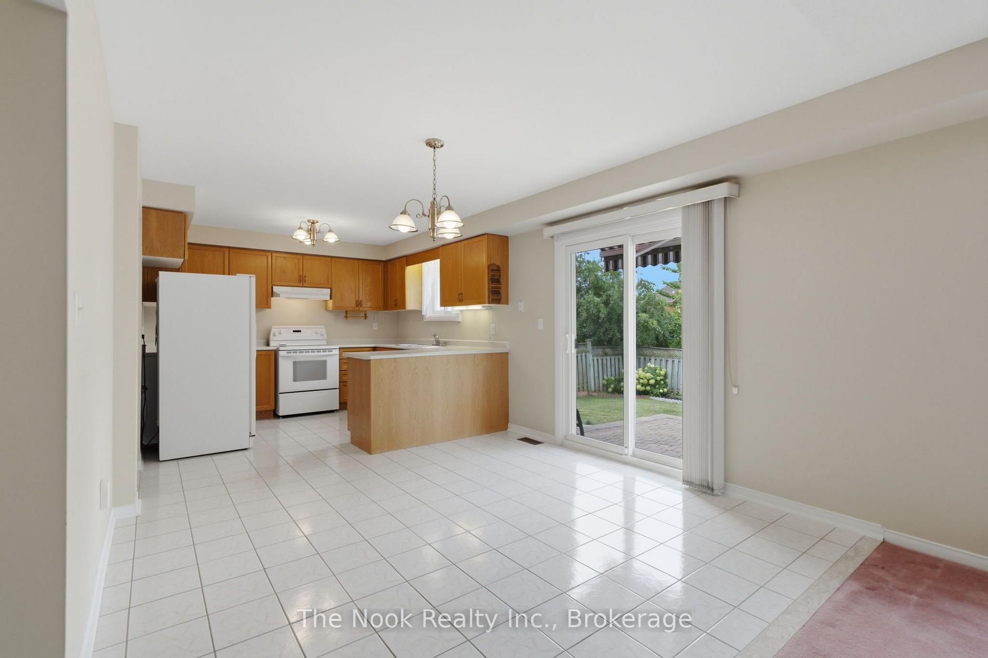 Photo 11 of 3544 Garrard Road, Whitby, Rolling Acres — HOMEH
