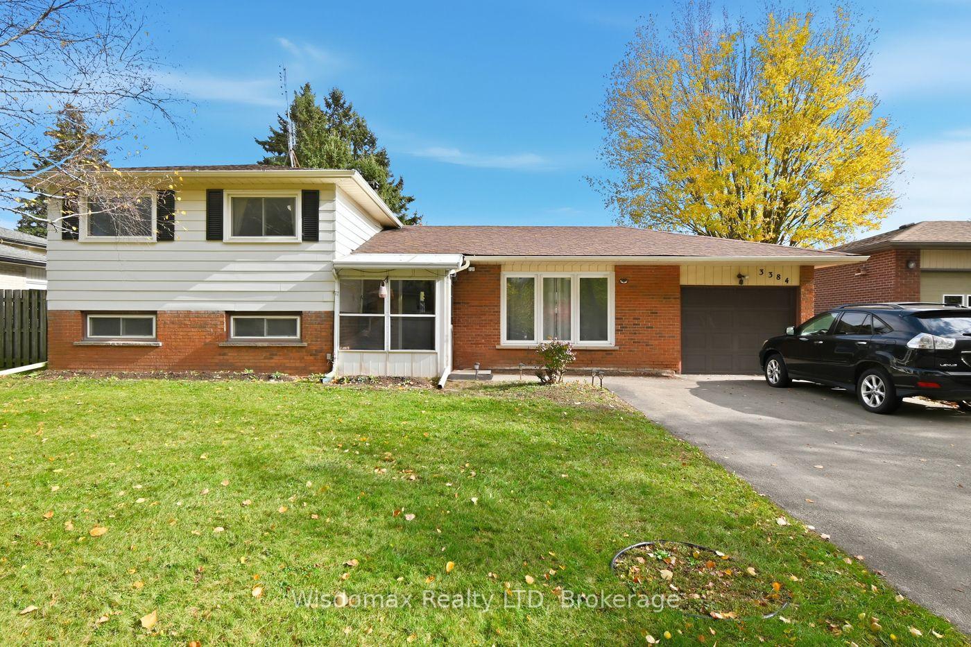 Photo 2 of 3384 Baker Crescent, Niagara Falls, Casey — HOMEH