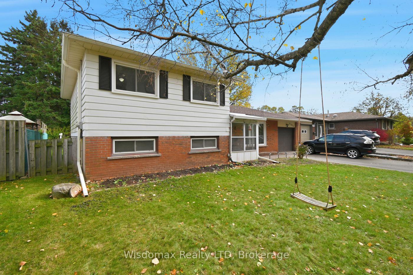 Photo 3 of 3384 Baker Crescent, Niagara Falls, Casey — HOMEH
