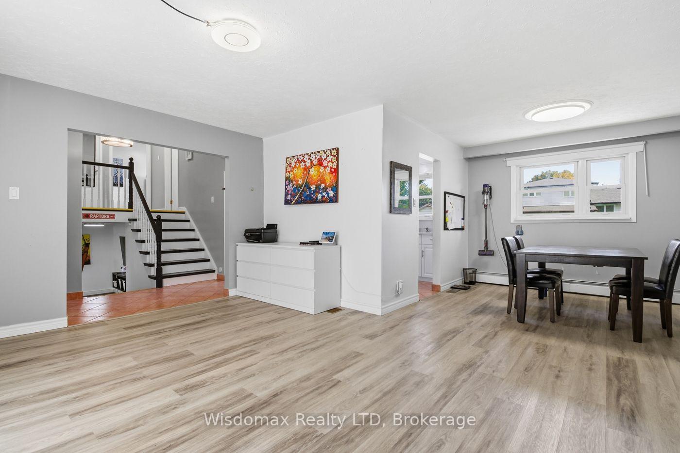 Photo 8 of 3384 Baker Crescent, Niagara Falls, Casey — HOMEH