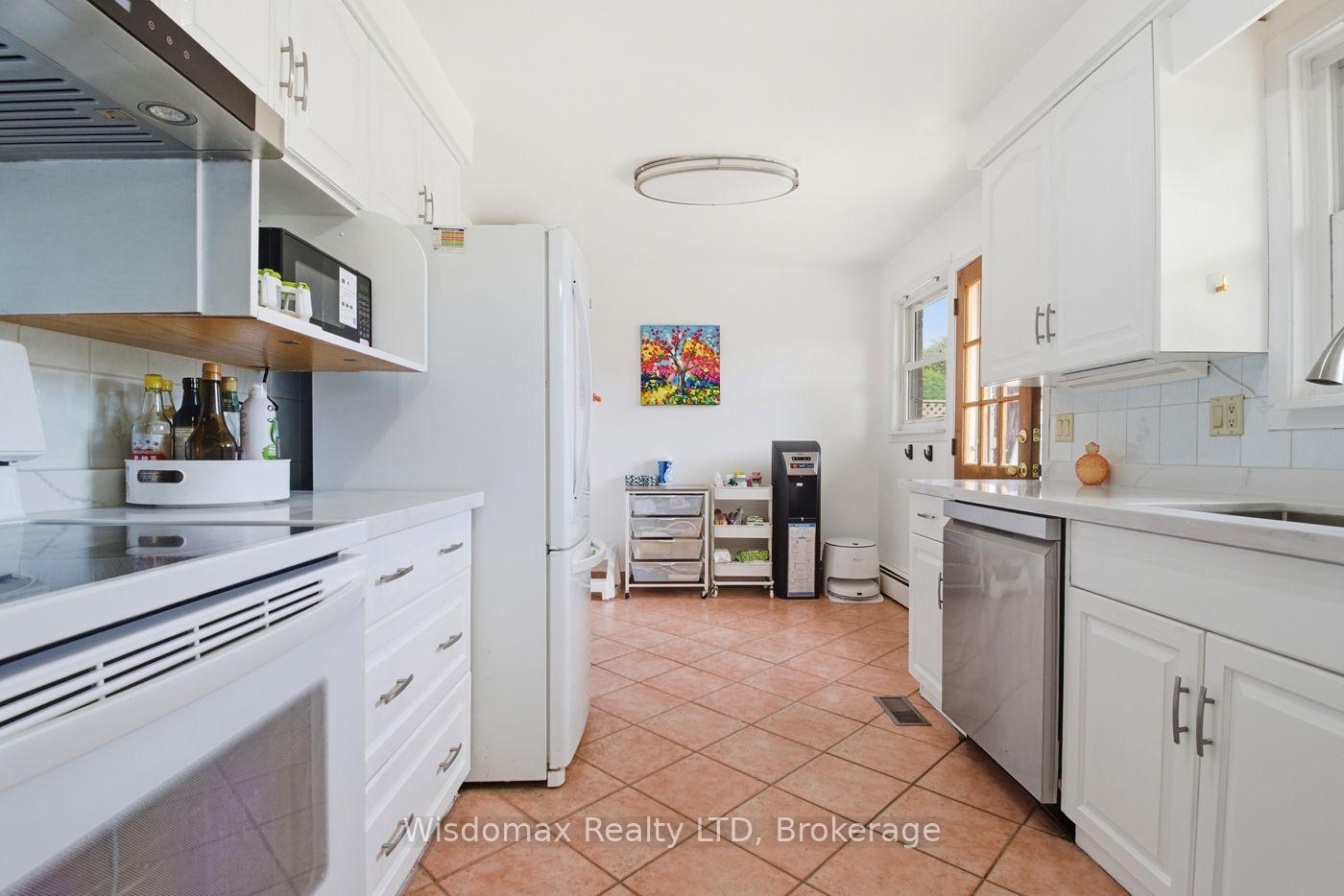 Photo 12 of 3384 Baker Crescent, Niagara Falls, Casey — HOMEH