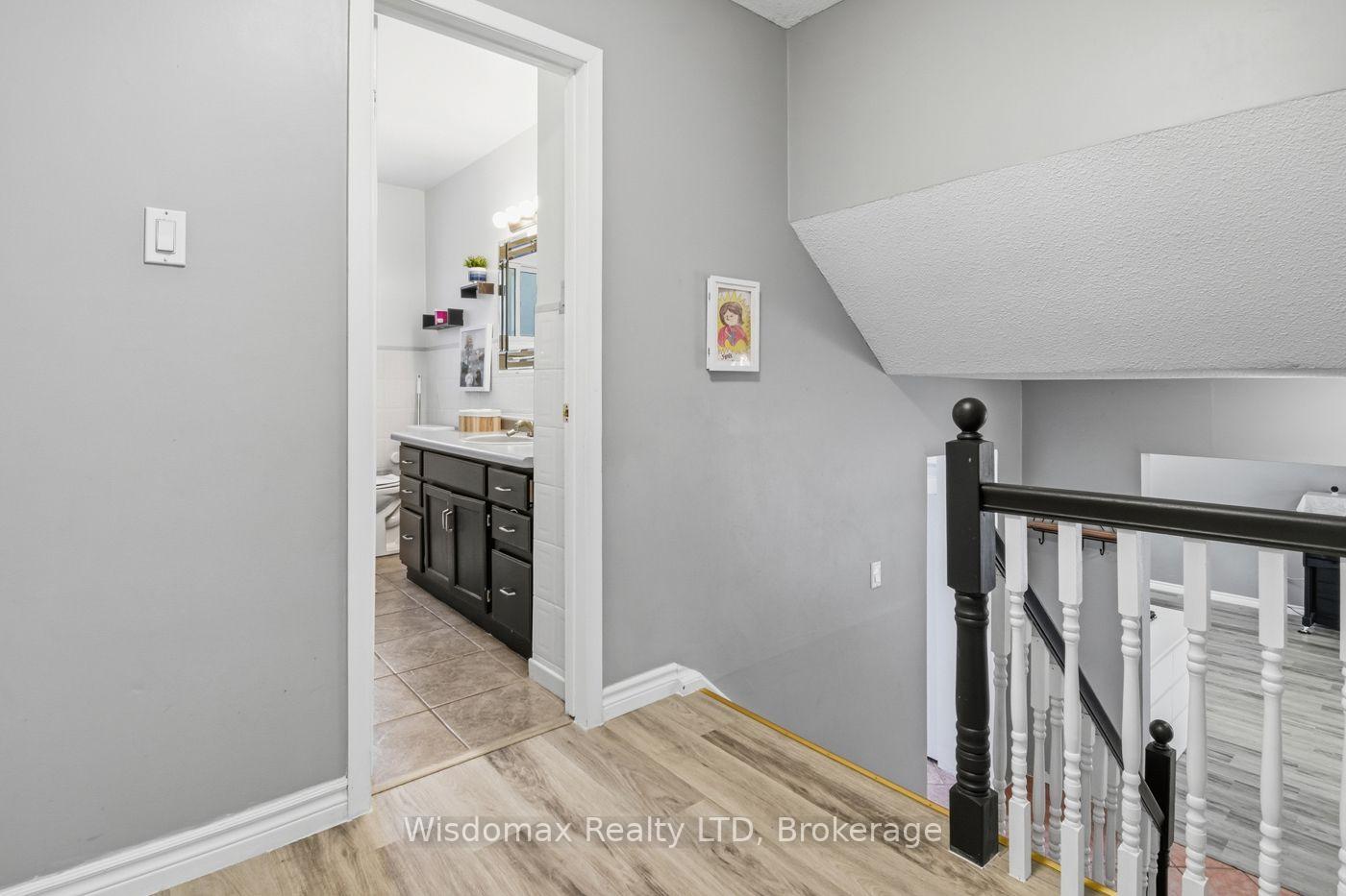 Photo 18 of 3384 Baker Crescent, Niagara Falls, Casey — HOMEH