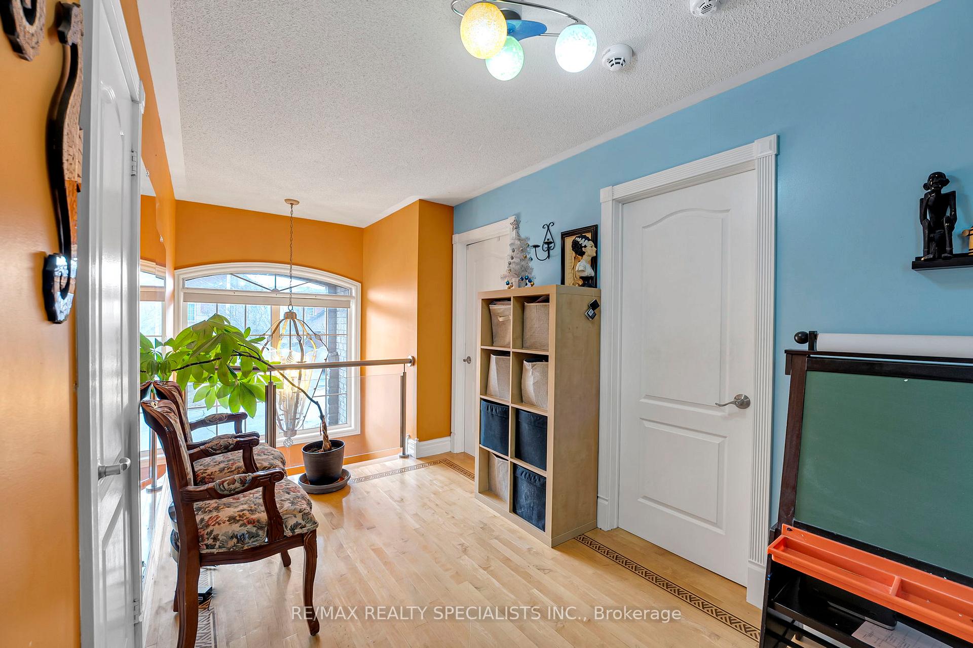 Photo 30 of 20 Silktop Trail, Brampton, Sandringham-Wellington — HOMEH