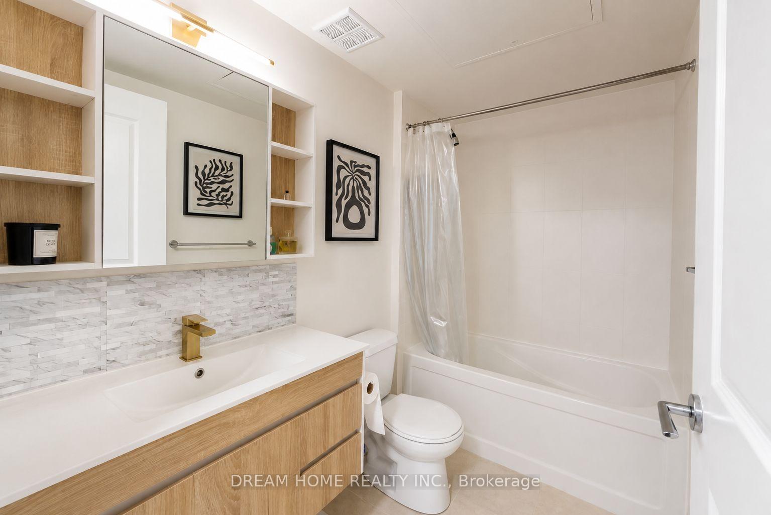Photo 5 of Unit 216, 151 Upper Duke Crescent, Markham, Unionville — HOMEH