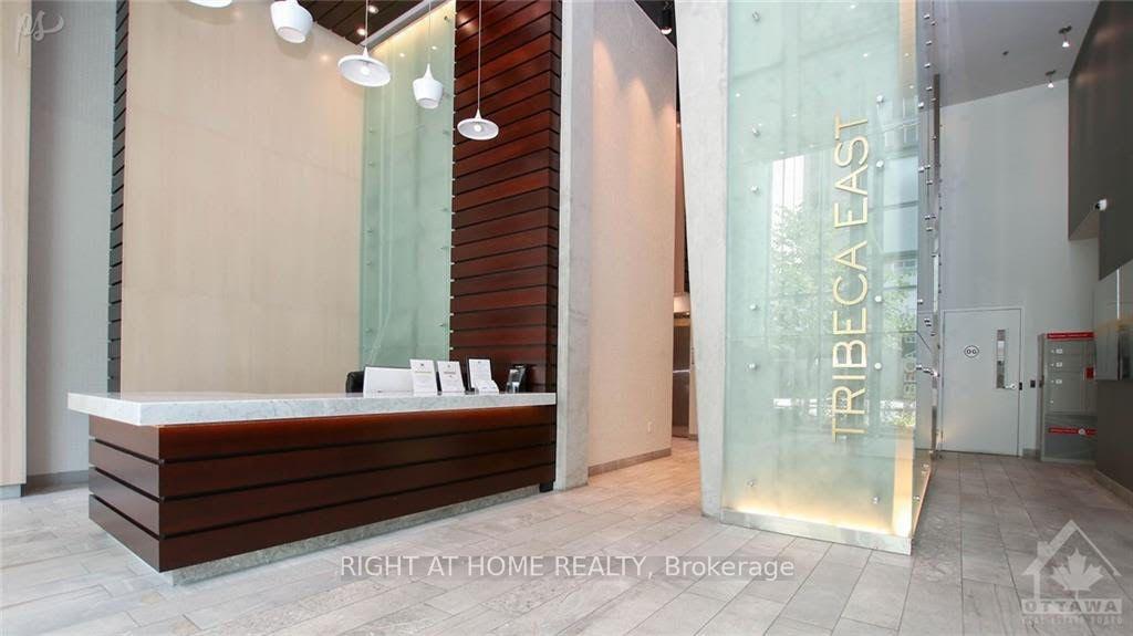 Front of Unit 2306, 40 Nepean Street