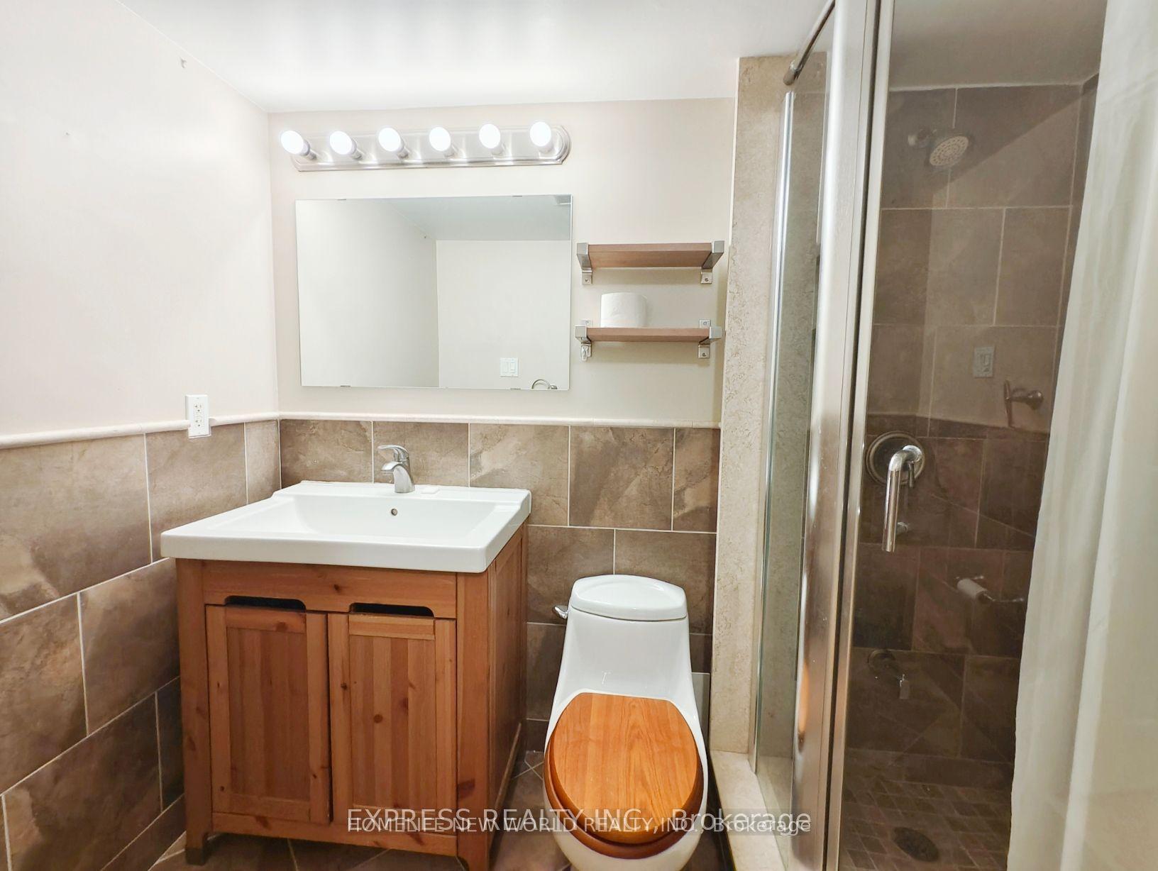 Photo 6 of Unit 604, 55 Centre Avenue, Toronto, Bay Street Corridor — HOMEH