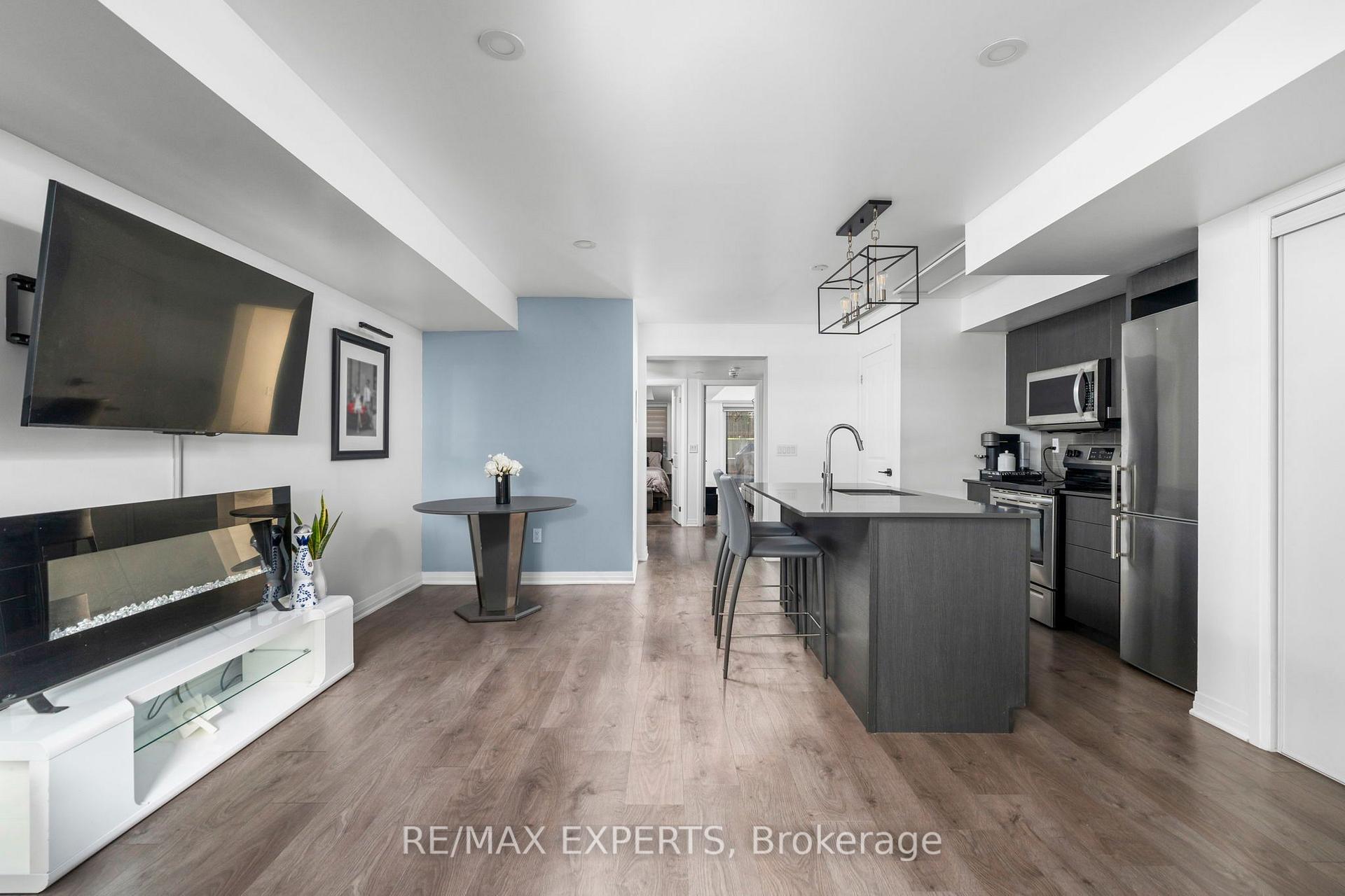 Photo 5 of Unit 1, 142 William Duncan Road, North York, Downsview-Roding-CFB — HOMEH