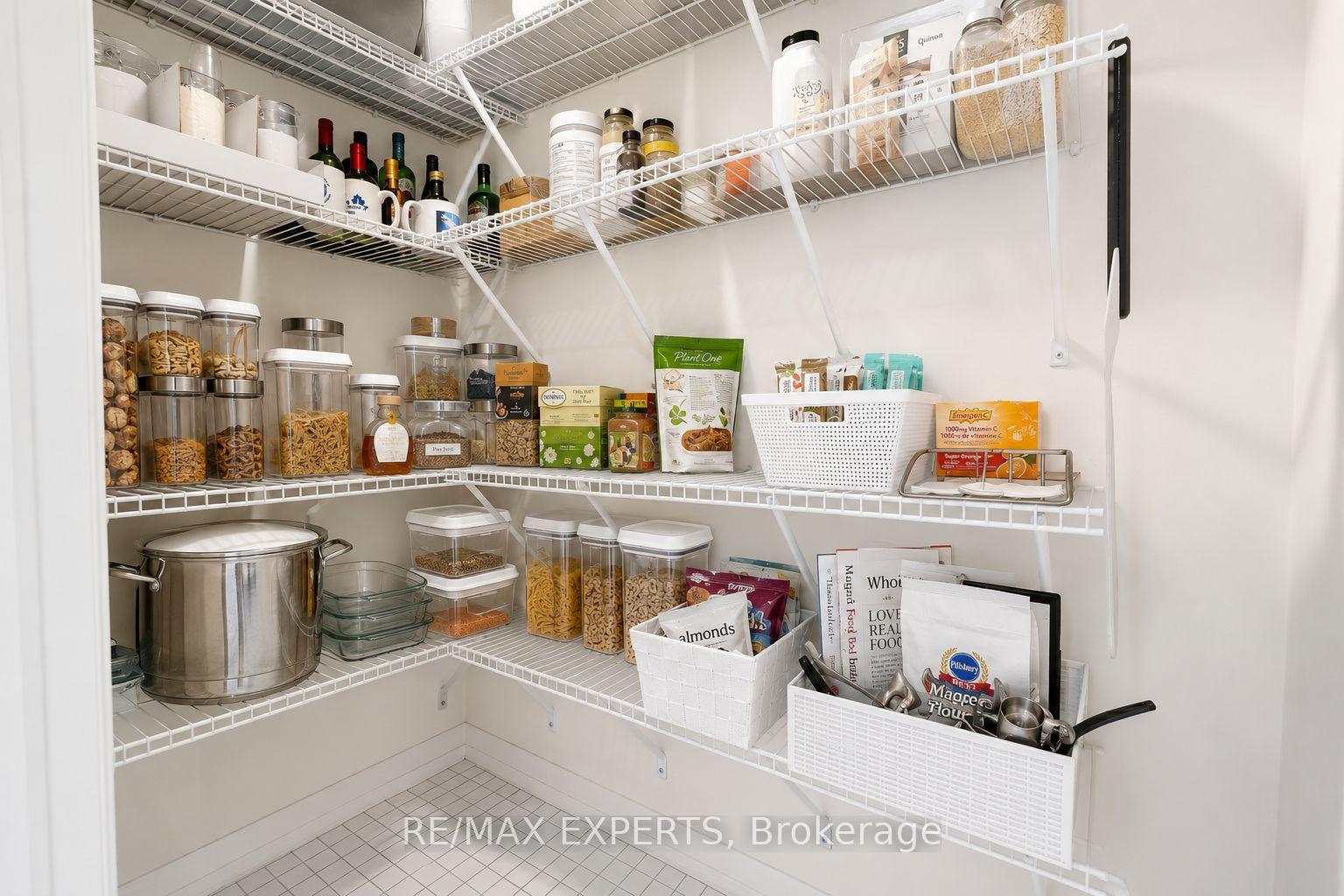 Photo 10 of Unit 1, 142 William Duncan Road, North York, Downsview-Roding-CFB — HOMEH