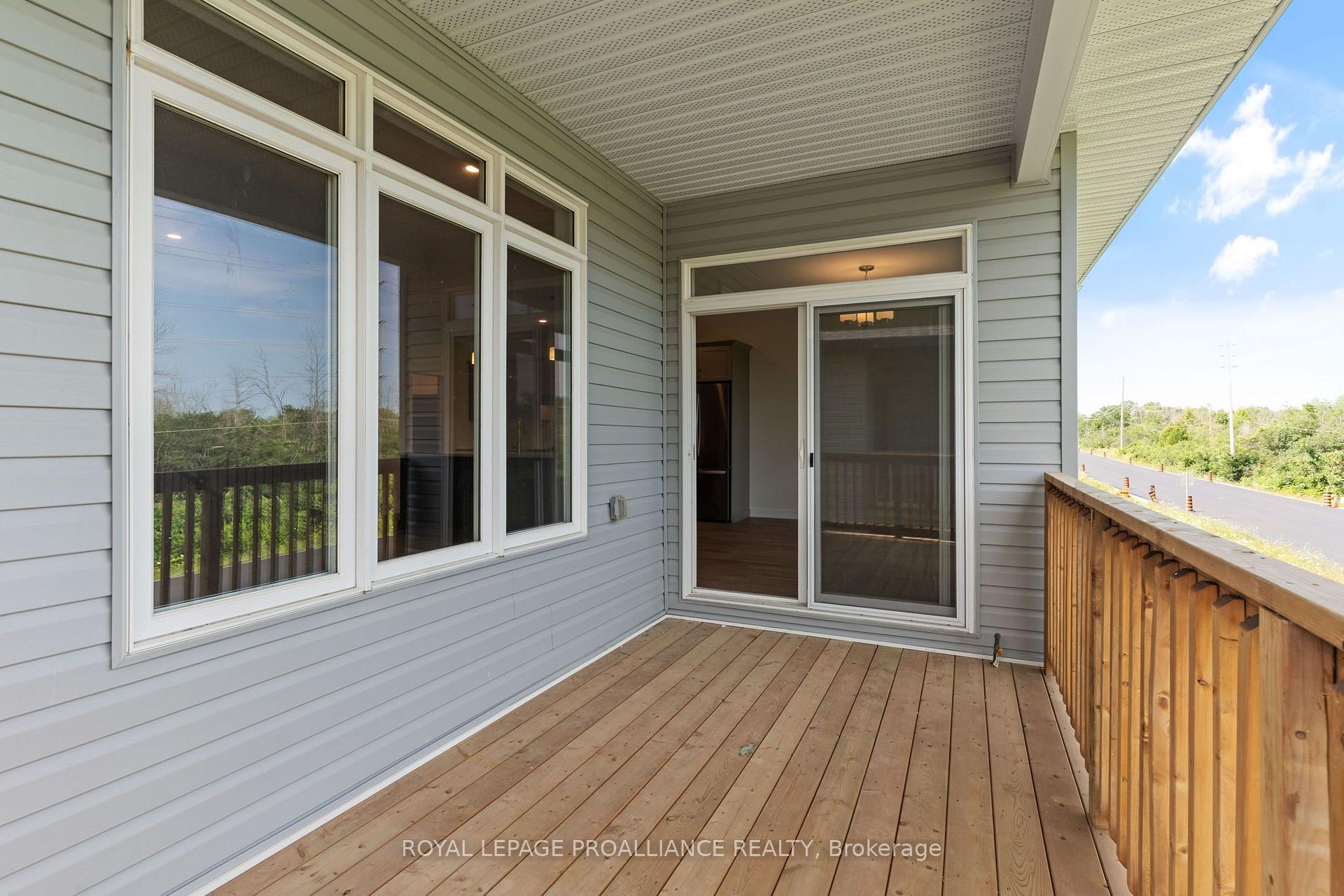 Photo 82 of 1086 Moore Street, Brockville, Brockville — HOMEH