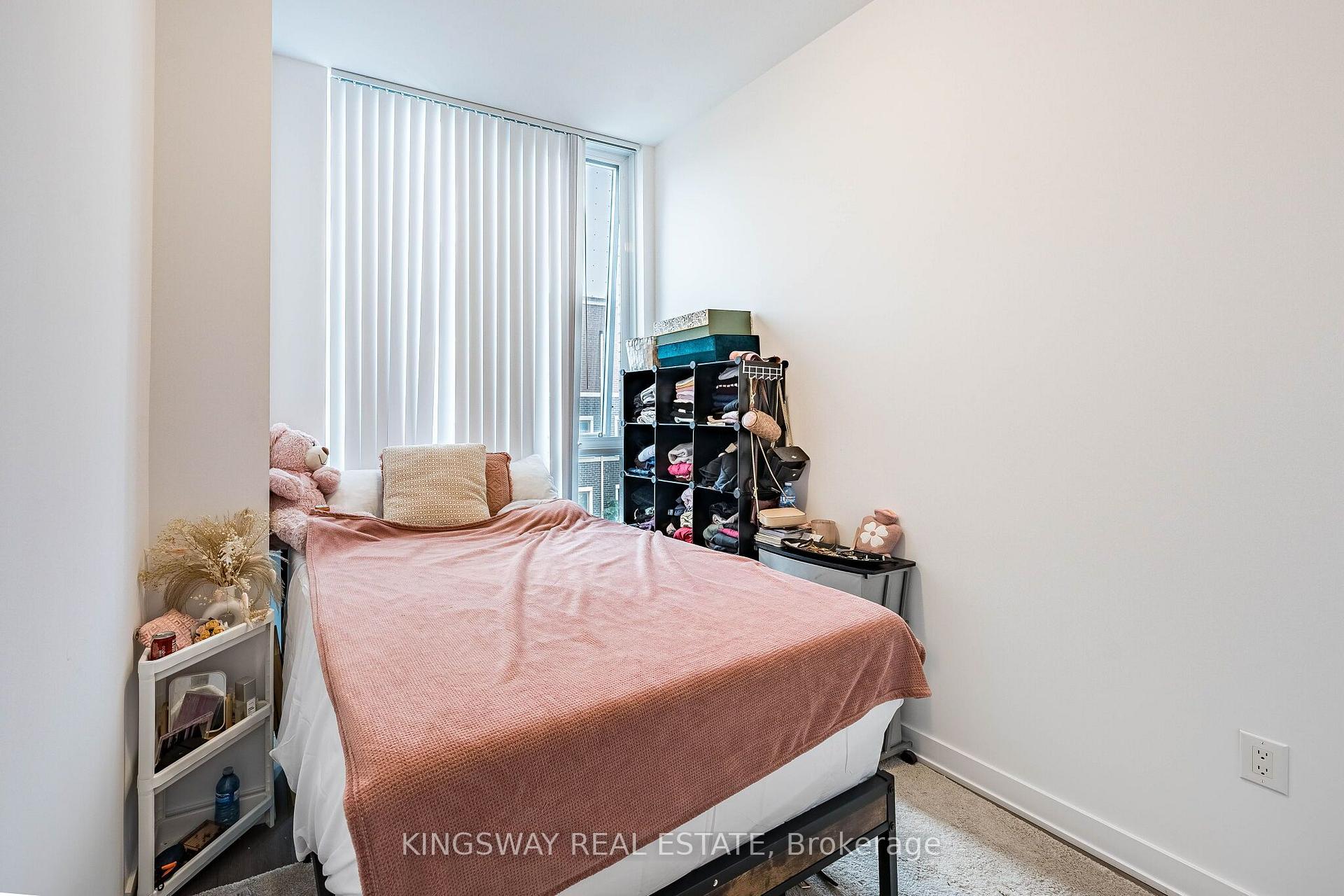 Photo 17 of Unit 203, 38 Honeycrisp Crescent, Vaughan, Vaughan Corporate Centre — HOMEH