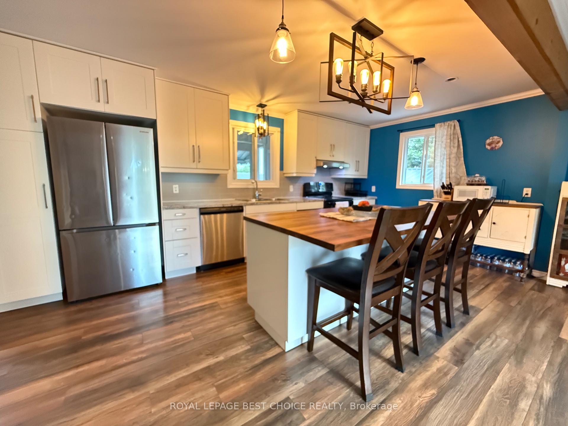Photo 14 of 94 Galena Street, Cobalt — HOMEH