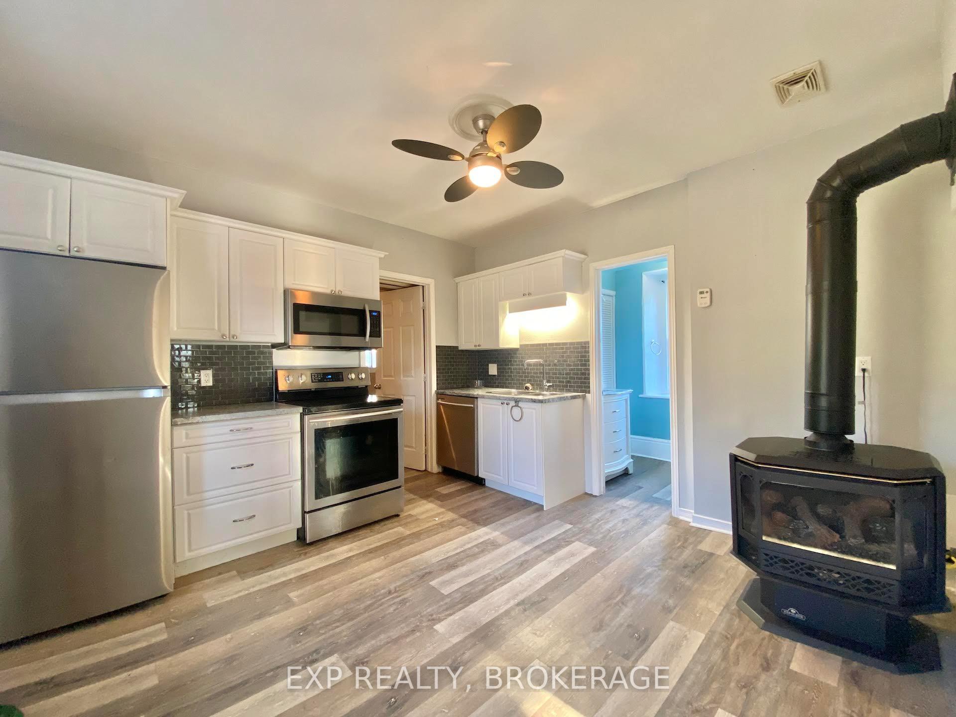 Photo 4 of 912 Purdy Mills Road, Kingston, West of Sir John A. Blvd — HOMEH
