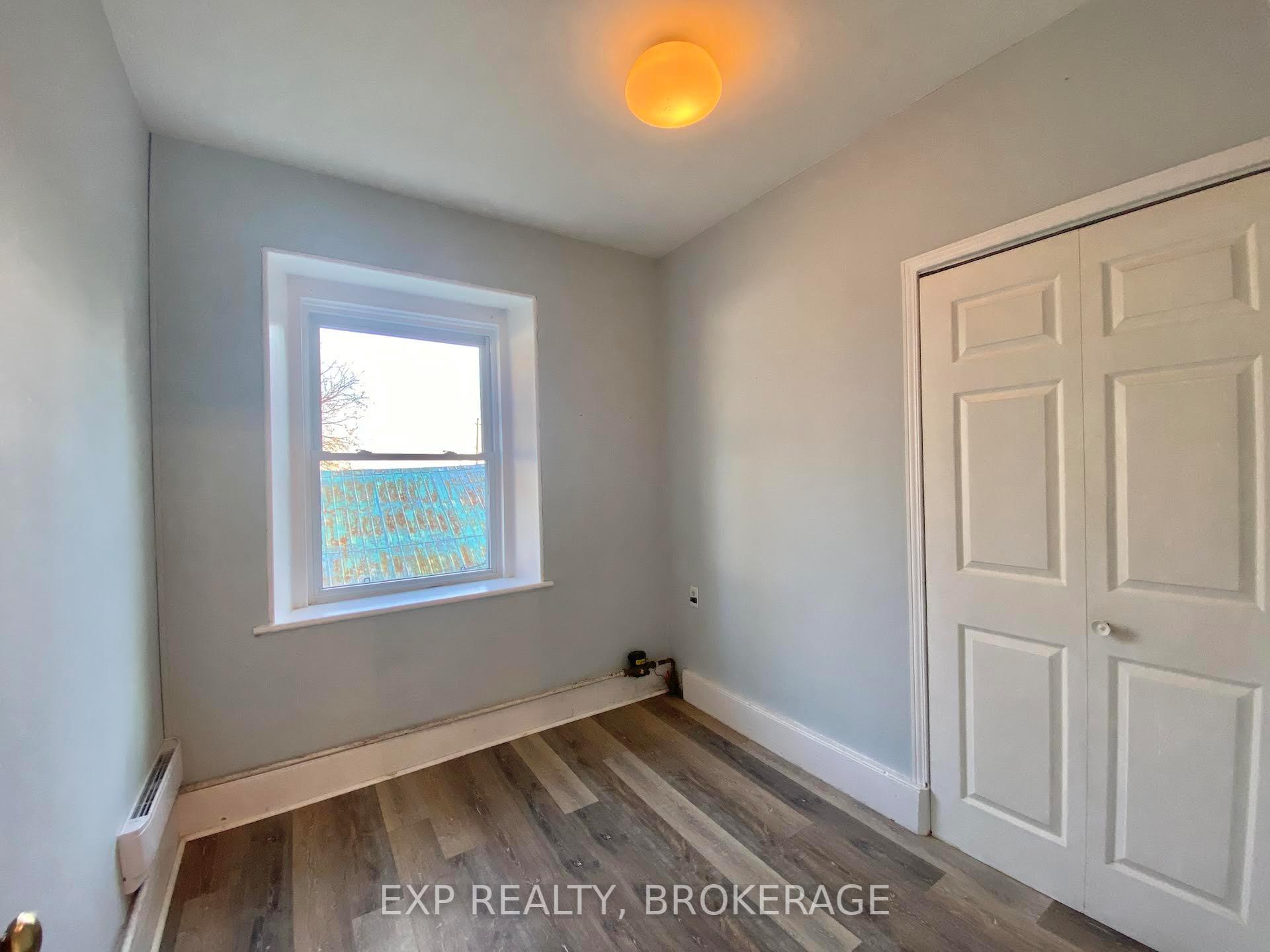 Photo 9 of 912 Purdy Mills Road, Kingston, West of Sir John A. Blvd — HOMEH