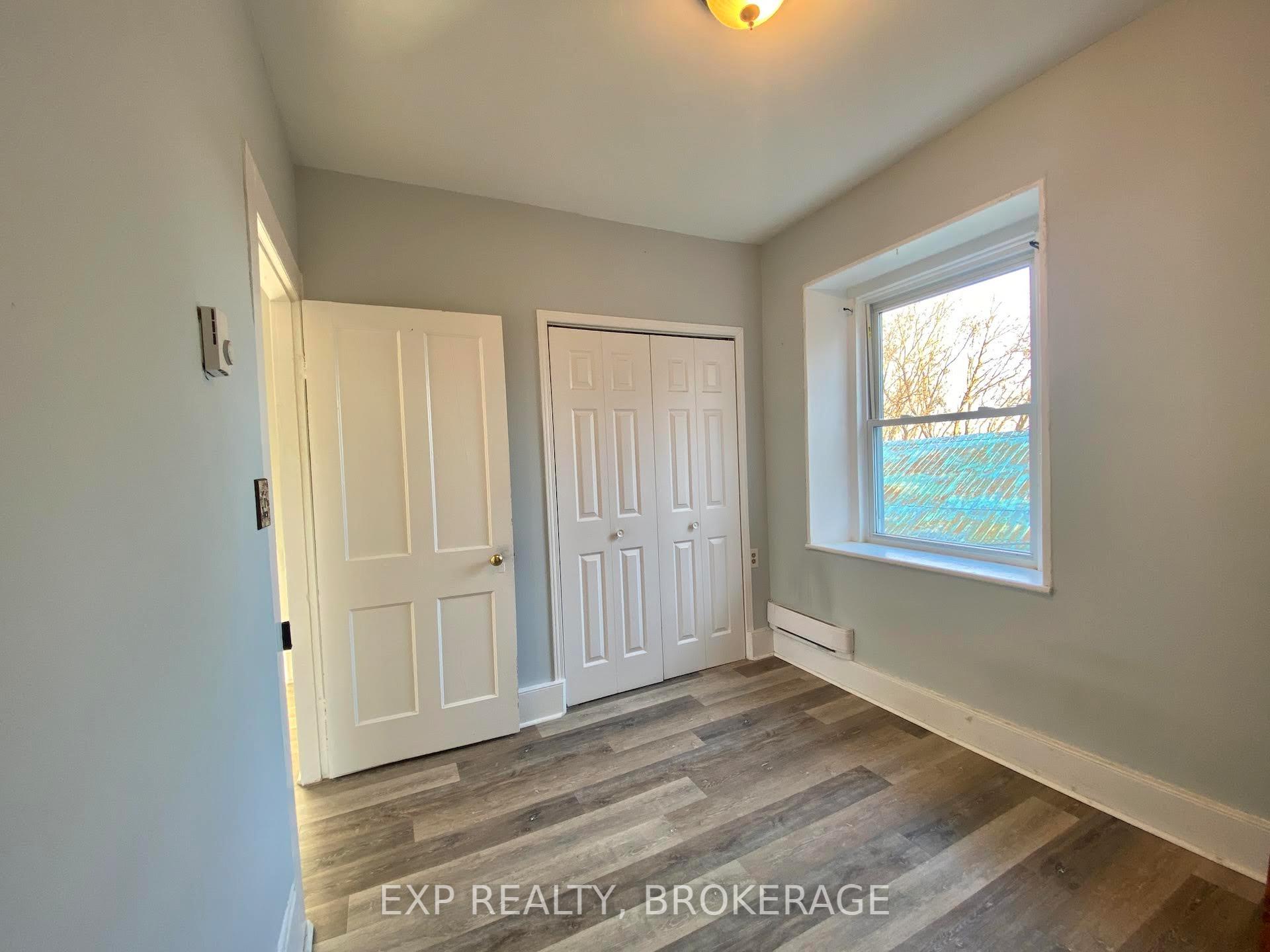 Photo 10 of 912 Purdy Mills Road, Kingston, West of Sir John A. Blvd — HOMEH