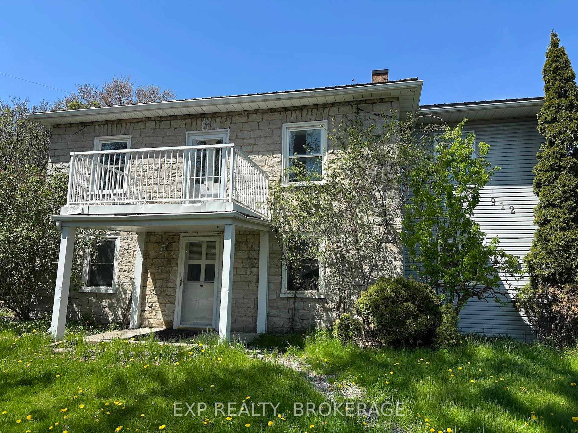 Photo 12 of 912 Purdy Mills Road, Kingston, West of Sir John A. Blvd — HOMEH